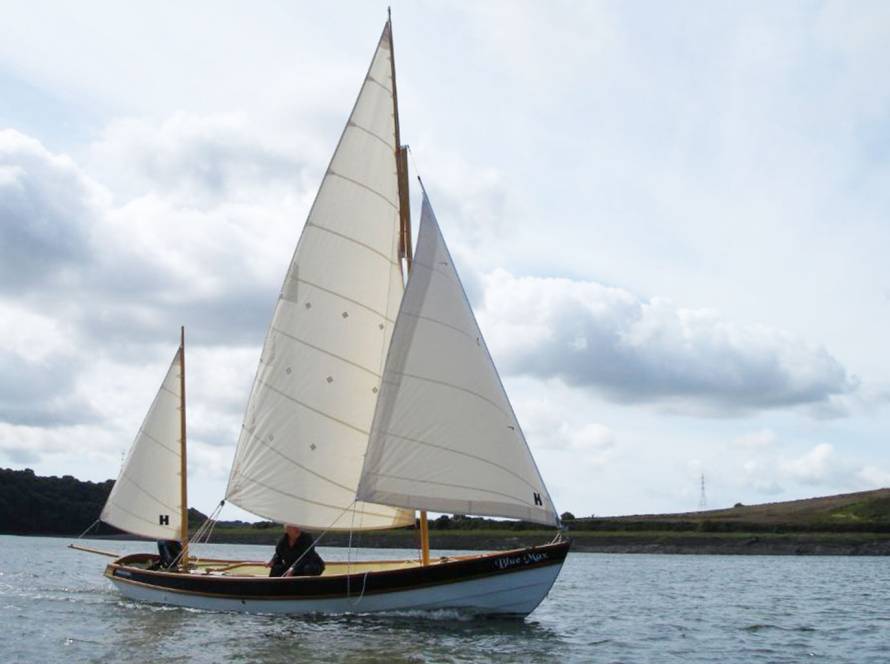Drascombe longboat